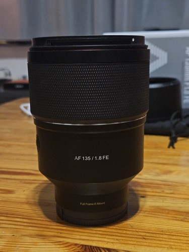 Samyang 135 fe - samyang,, fe,