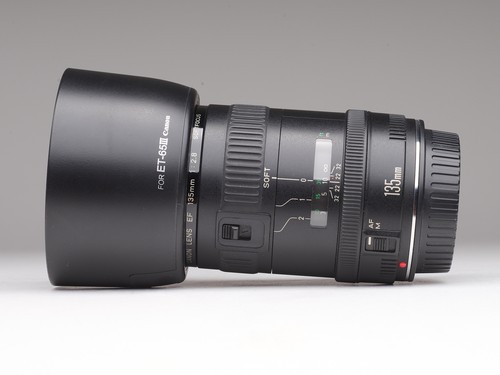 Canon 135 2 - mm, f/2.8