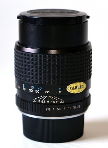 Tokina objektiv rmc 135mm - tokina-objektiv,