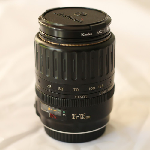 Canon 135mm 5 - ef, usm