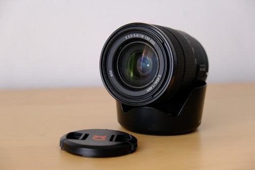 Sony sel 135mm - sel, 18-135mm