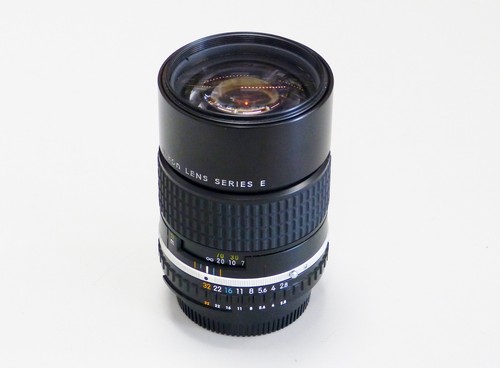 Nikon lens series 135 mm - lens,